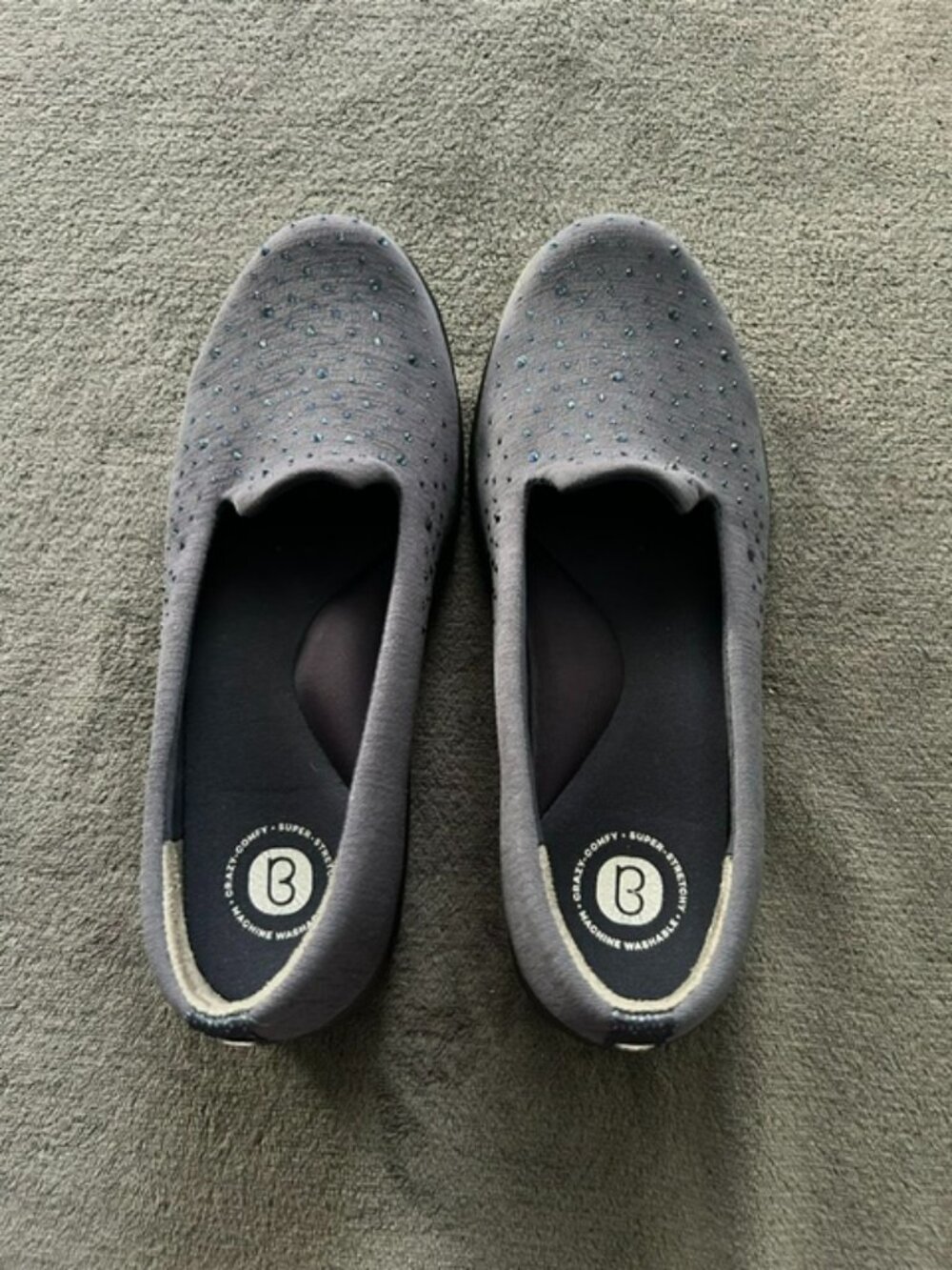 NWT Women's Bzees PoppySeed 3 Slip-On Sneakes, Size 8W